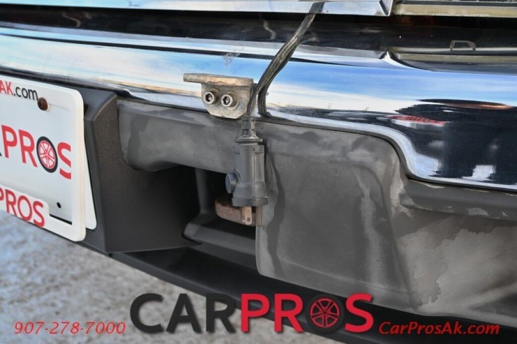 2012 GMC Canyon SLE-2 - 3.7L - 4X4 - Crew Cab - Power Windows & Door Locks - Block Heater - Fog Lights - CD/MP3 Player - A/C - Bedliner - Tow Package - Only 22K Miles Anchorage AK