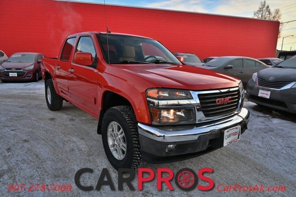 2012 GMC Canyon SLE-2 - 3.7L - 4X4 - Crew Cab - Power Windows & Door Locks - Block Heater - Fog Lights - CD/MP3 Player - A/C - Bedliner - Tow Package - Only 22K Miles