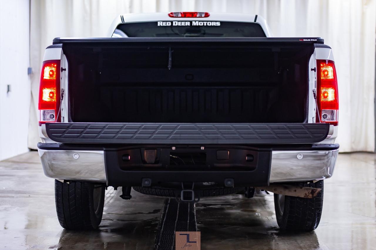 2012 GMC Sierra 1500 4x4 Crew Cab SLT Leather Roof BCam Red Deer AB