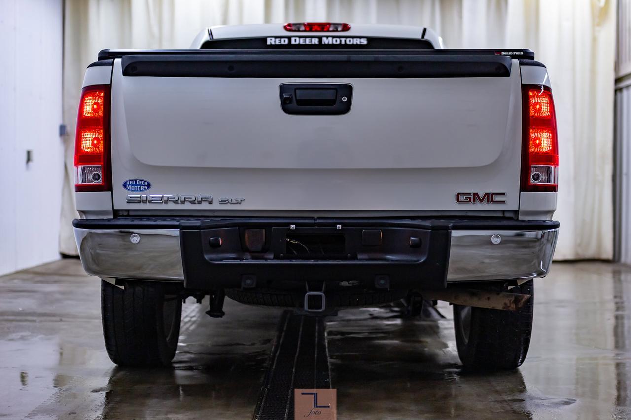 2012 GMC Sierra 1500 4x4 Crew Cab SLT Leather Roof BCam Red Deer AB