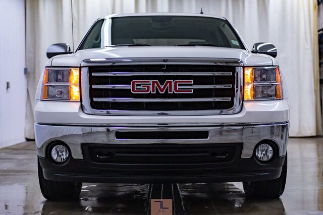 2012 GMC Sierra 1500 4x4 Crew Cab SLT Leather Roof BCam Red Deer AB
