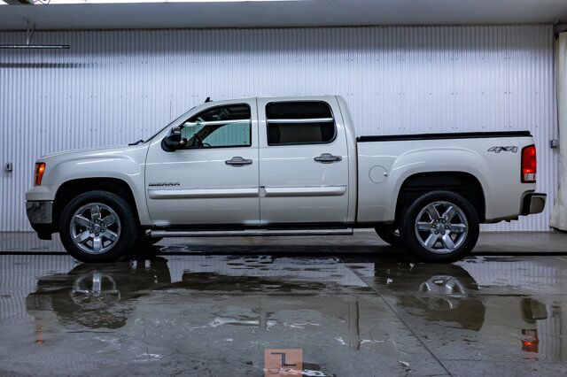 2012 GMC Sierra 1500 4x4 Crew Cab SLT Leather Roof BCam Red Deer AB