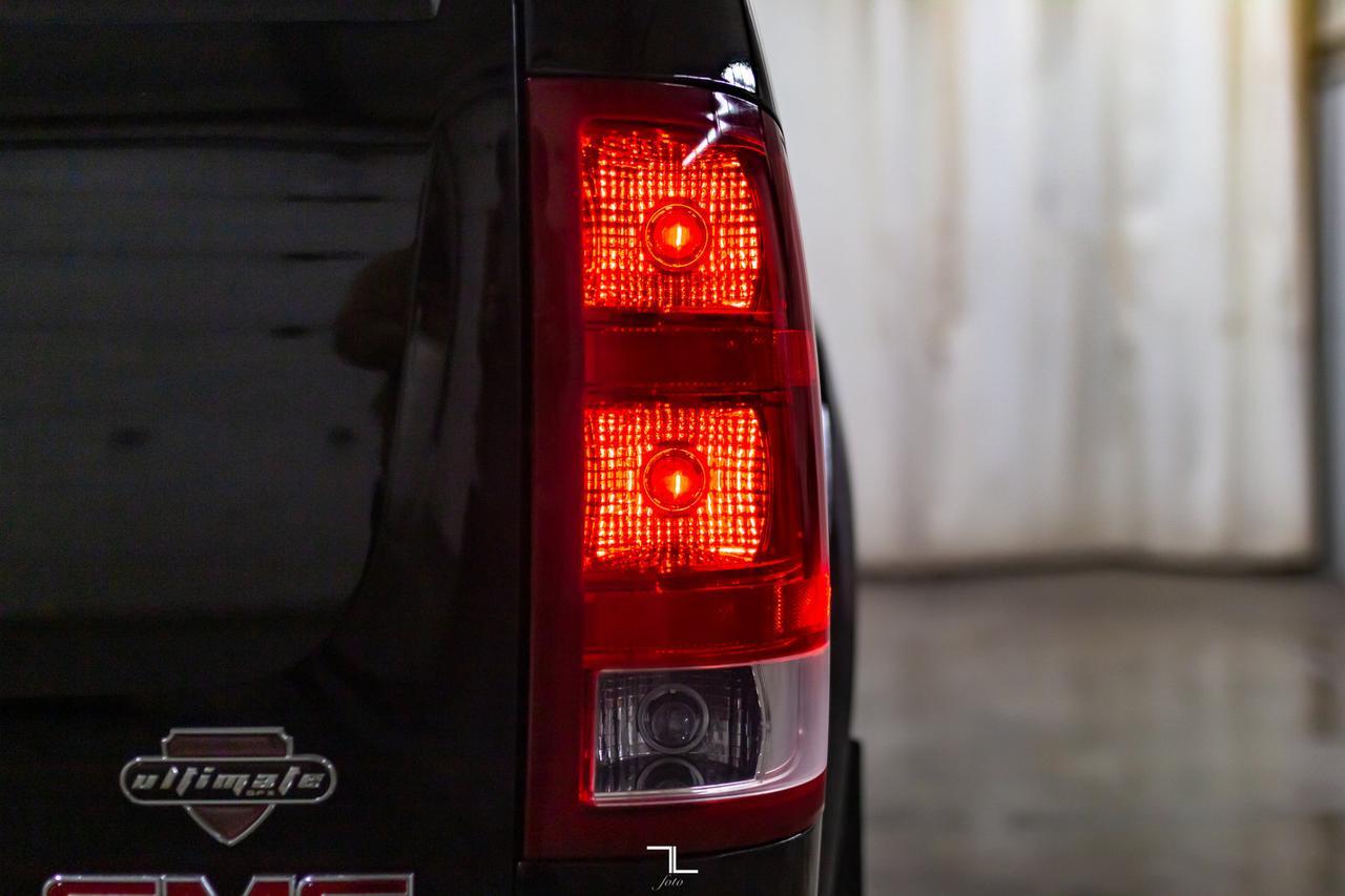 2012 GMC Sierra 1500 4x4 Crew Cab SLT Ultimate GFX Leather Roof Nav Red Deer AB