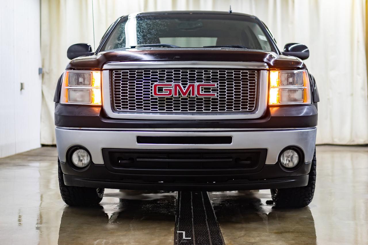 2012 GMC Sierra 1500 4x4 Crew Cab SLT Ultimate GFX Leather Roof Nav Red Deer AB