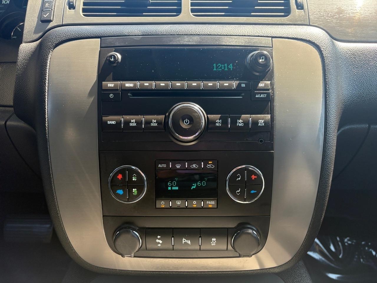 2012 GMC Sierra 1500 SLE, RUNNING BOARDS, TOW PACKAGE, HARD TONNEAU COVER, TOW PACKAGE, BLUETOOTH, LOW MILEAGE, MARYLAND VEHICLE, TRY OUT THIS GMC TODAY! Virginia Beach VA