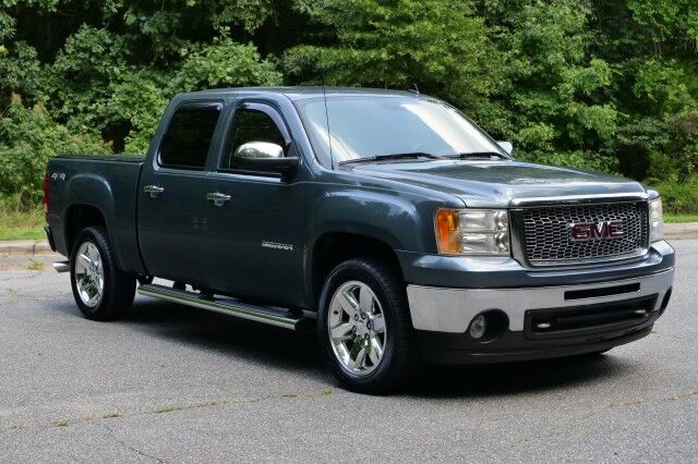 2012 GMC Sierra 1500 SLT 4X4 / Convenience Package / Heated & Cooled Seats! High Point NC