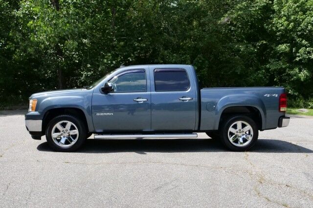 2012 GMC Sierra 1500 SLT 4X4 / Convenience Package / Heated & Cooled Seats! High Point NC