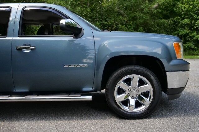 2012 GMC Sierra 1500 SLT 4X4 / Convenience Package / Heated & Cooled Seats! High Point NC