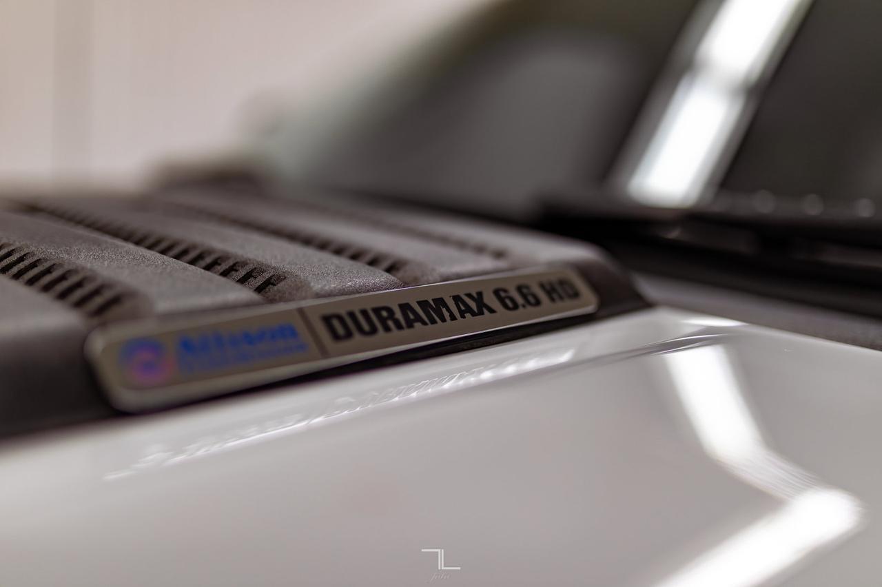 2012 GMC Sierra 2500HD 4x4 Crew Cab Denali Diesel Leather Roof Nav Red Deer AB