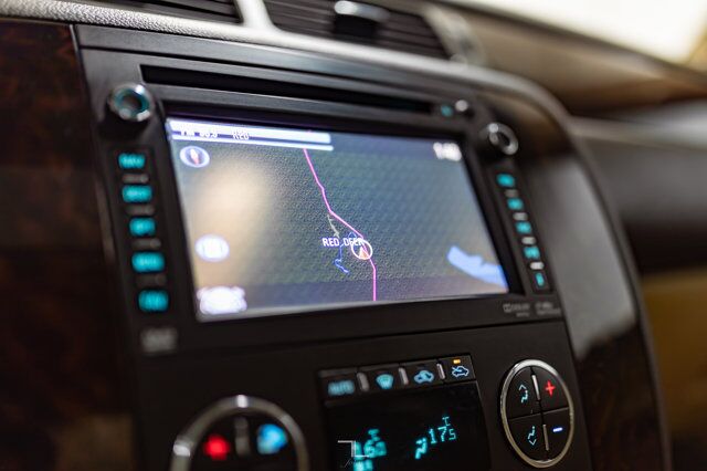 2012 GMC Sierra 2500HD 4x4 Crew Cab Denali Diesel Leather Roof Nav Red Deer AB