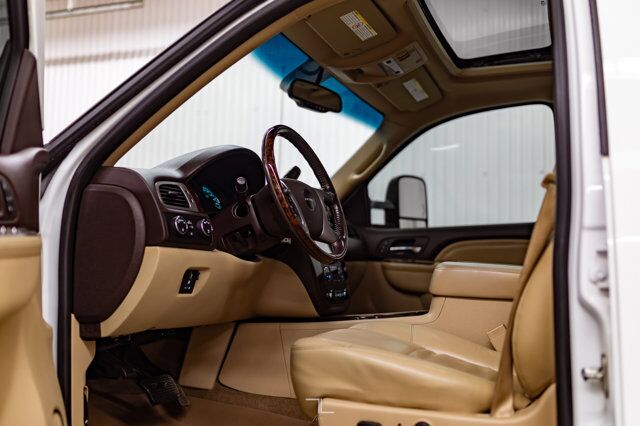 2012 GMC Sierra 2500HD 4x4 Crew Cab Denali Diesel Leather Roof Nav Red Deer AB