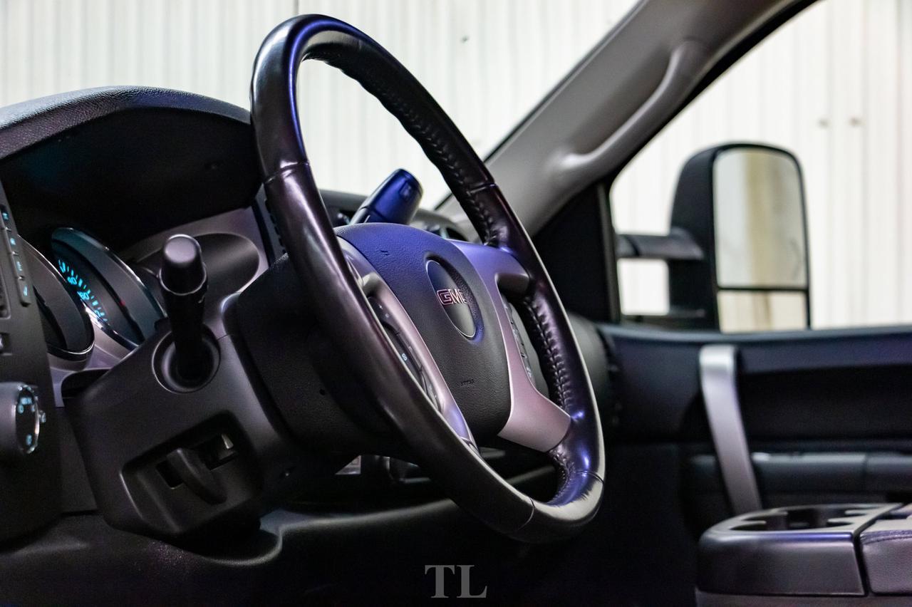 2012 GMC Sierra 2500HD 4x4 Crew Cab SLE Diesel BCam Red Deer AB