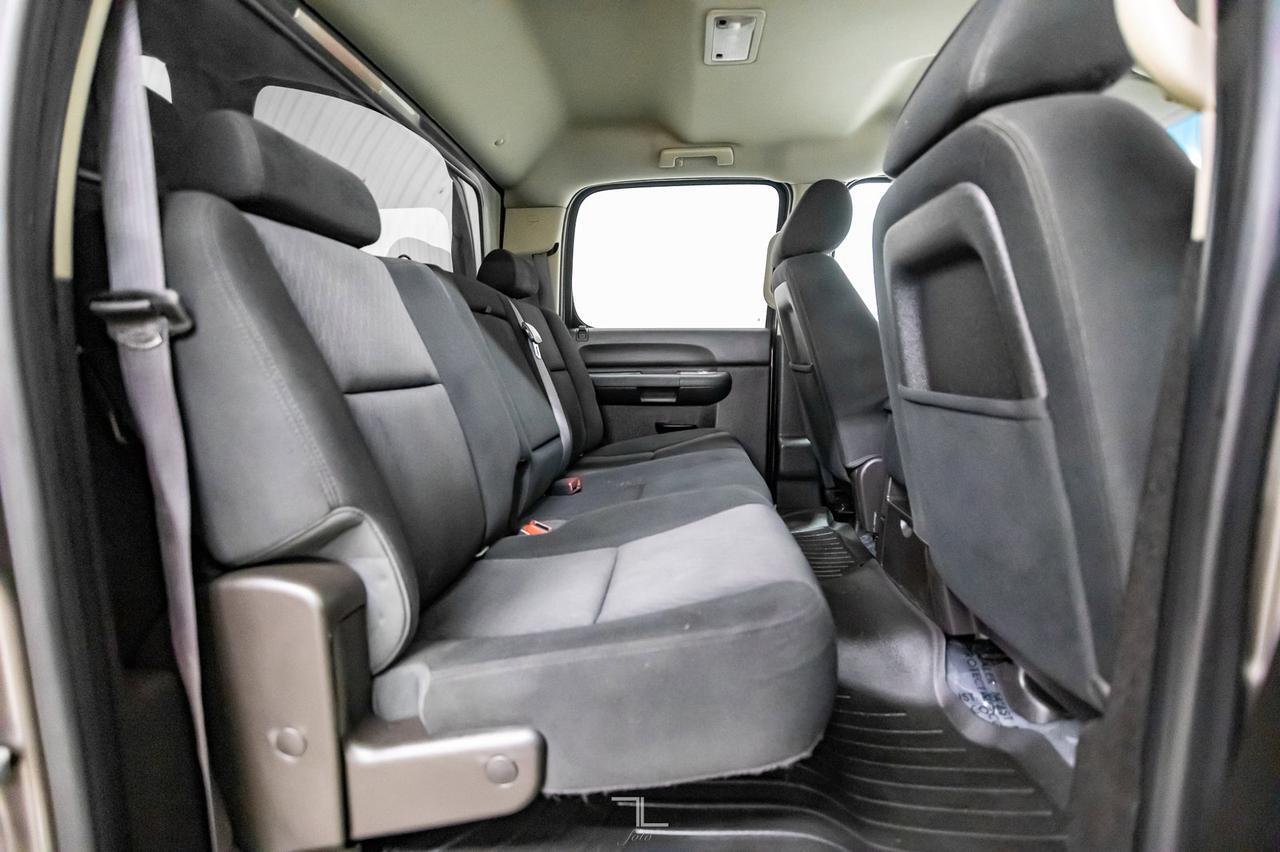 2012 GMC Sierra 2500HD 4x4 Crew Cab SLE Z71 Diesel Red Deer AB