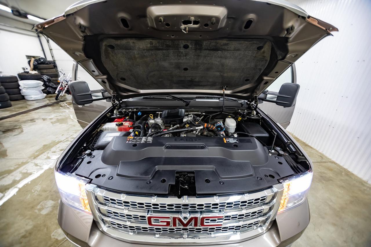 2012 GMC Sierra 2500HD 4x4 Crew Cab SLE Z71 Diesel Red Deer AB