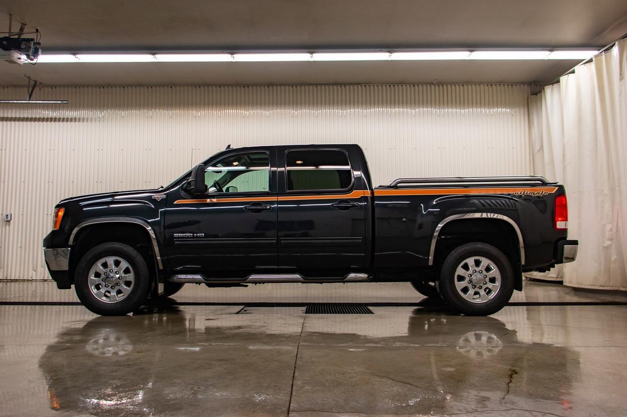 2012 GMC Sierra 2500HD 4x4 Crew Cab SLT Ultimate GFX Diesel Red Deer AB