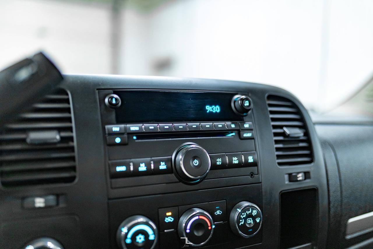 2012 GMC Sierra 2500HD 4x4 Reg Cab SLE Red Deer AB