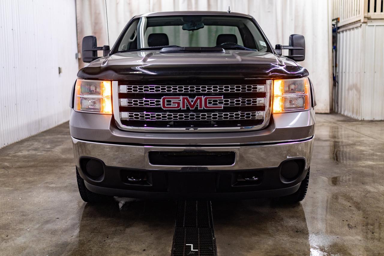 2012 GMC Sierra 2500HD 4x4 Reg Cab SLE Red Deer AB
