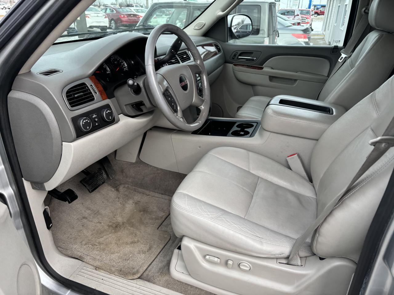 2012 GMC Yukon XL 1500 SLT Sport Utility 4D Aurora MO