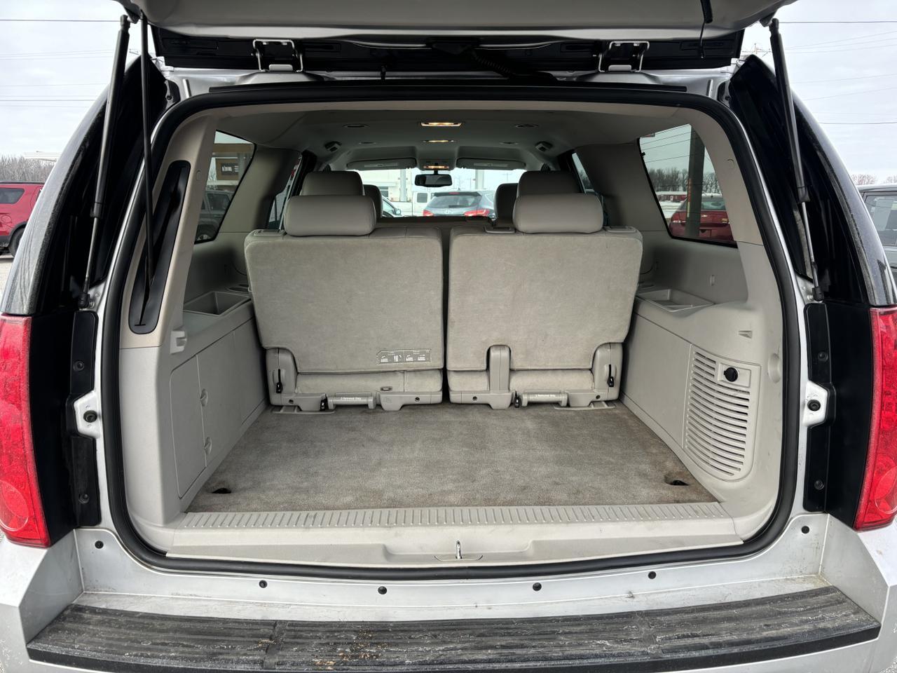 2012 GMC Yukon XL 1500 SLT Sport Utility 4D Aurora MO