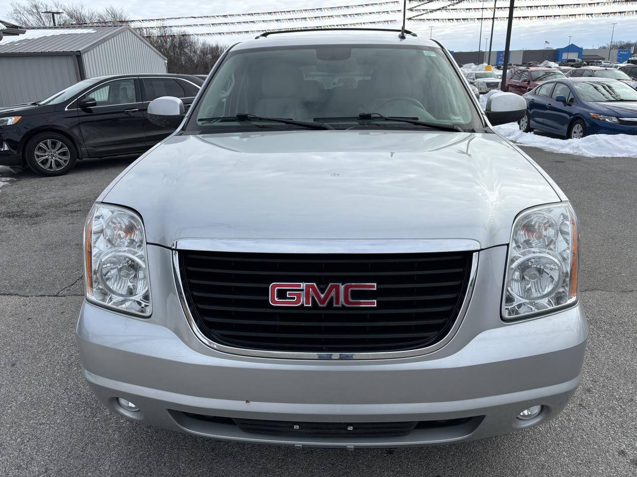 2012 GMC Yukon XL 1500 SLT Sport Utility 4D