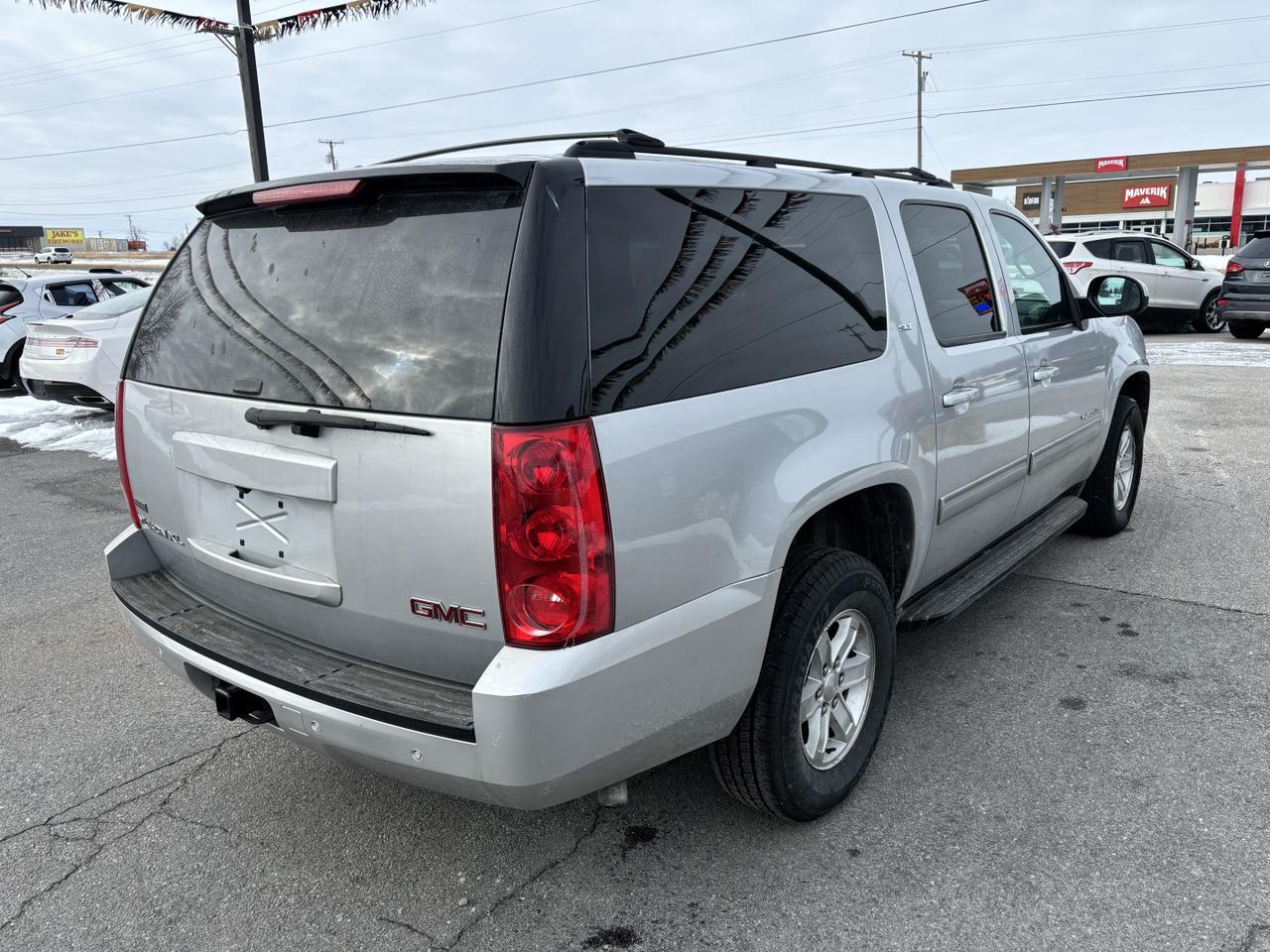 2012 GMC Yukon XL 1500 SLT Sport Utility 4D Aurora MO