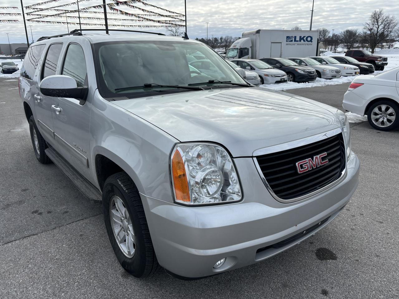 2012 GMC Yukon XL 1500 SLT Sport Utility 4D