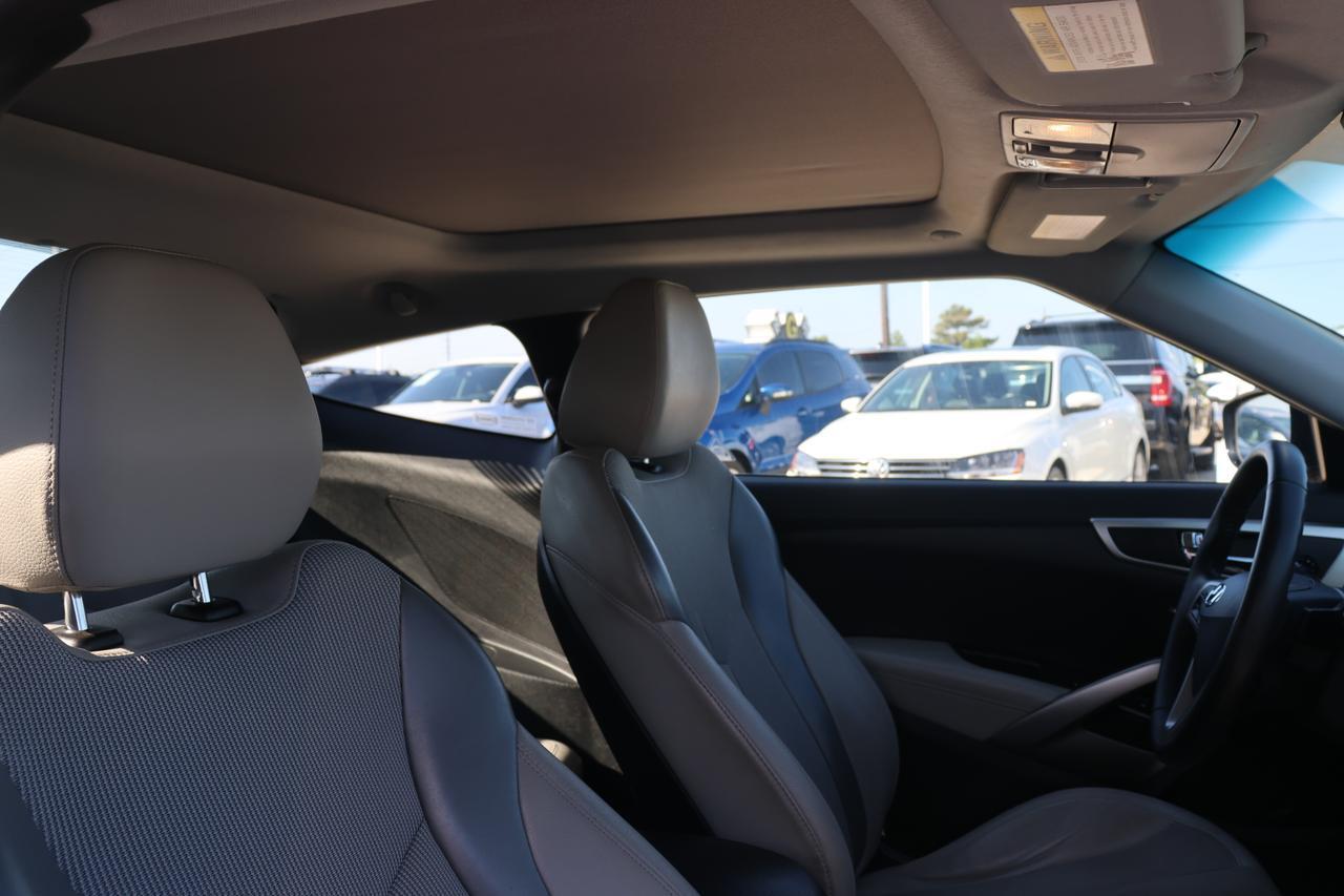 2012 HYUNDAI VELOSTER Houston TX