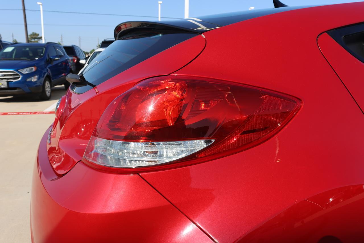 2012 HYUNDAI VELOSTER Houston TX