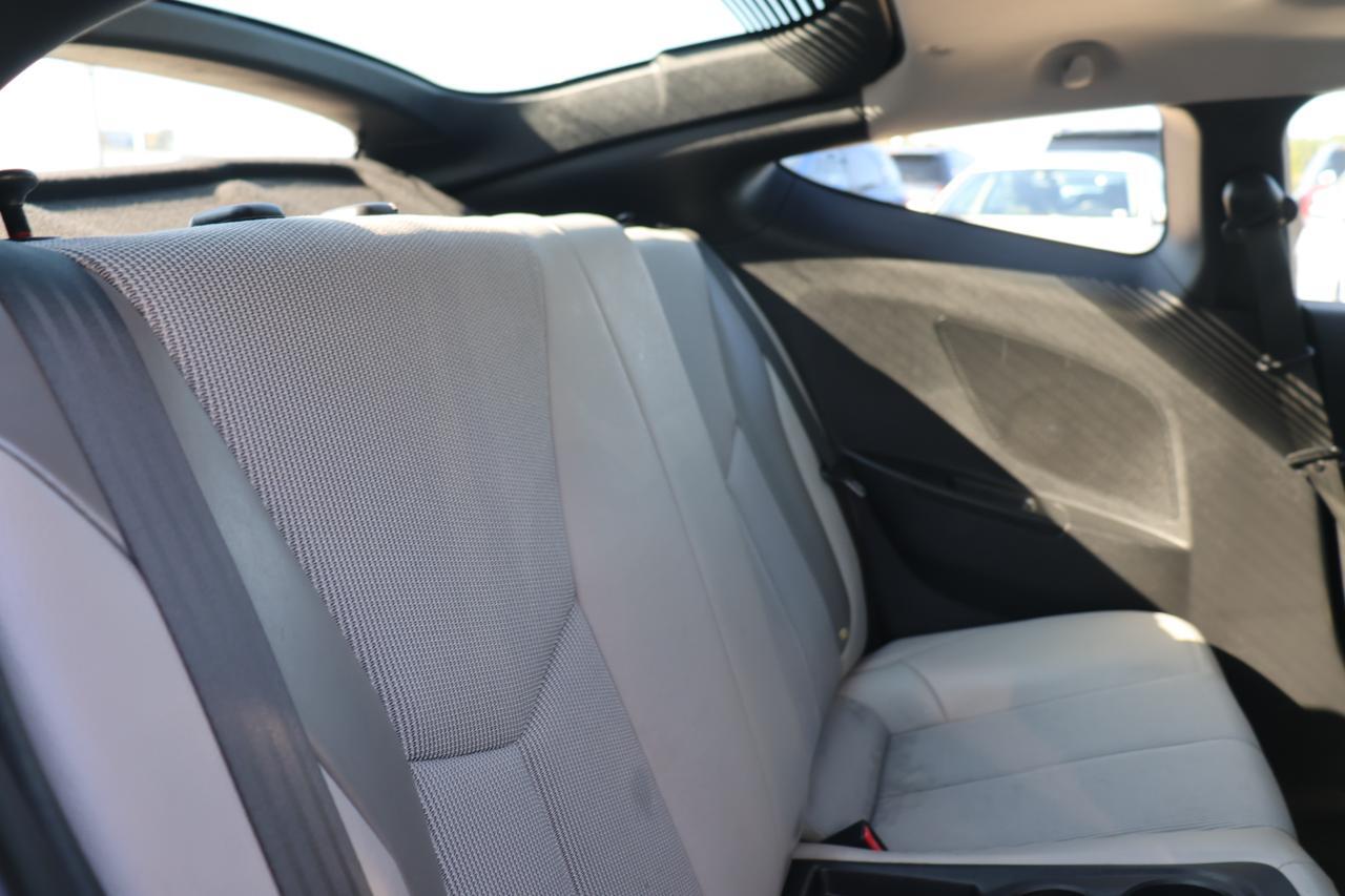2012 HYUNDAI VELOSTER Houston TX