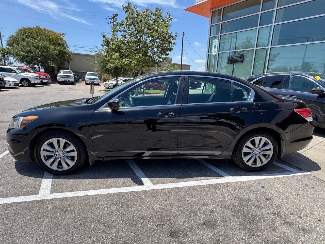 2012 Honda Accord EX Sedan AT Austin TX