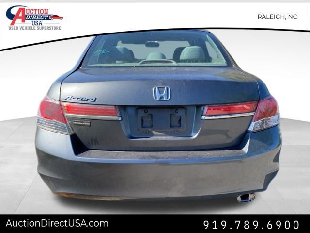 2012 Honda Accord LX photo 4