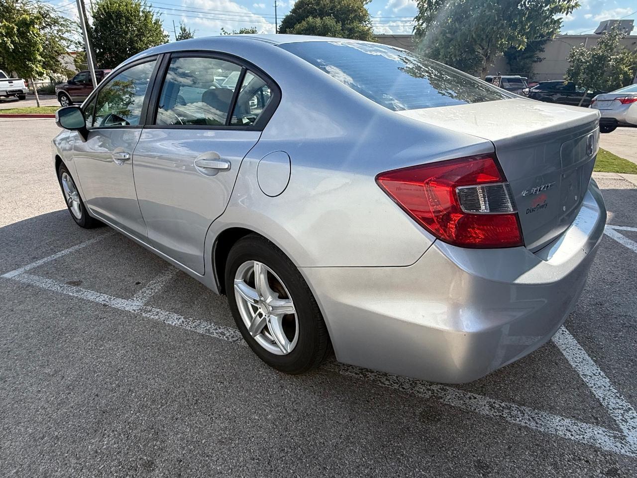 2012 Honda Civic LX Sedan 5-Speed AT Austin TX