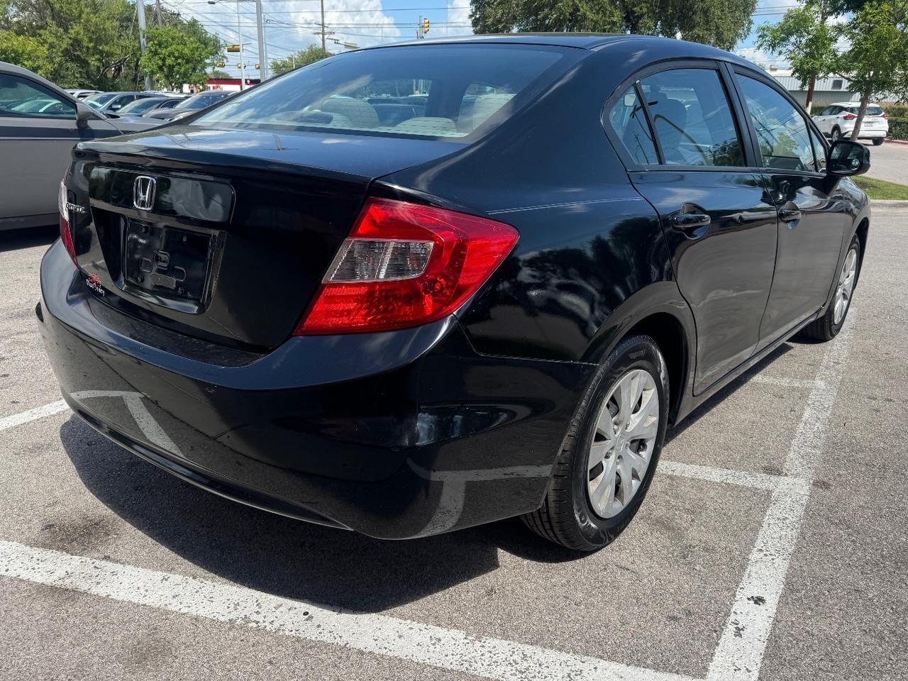 2012 Honda Civic LX Sedan 5-Speed AT Austin TX