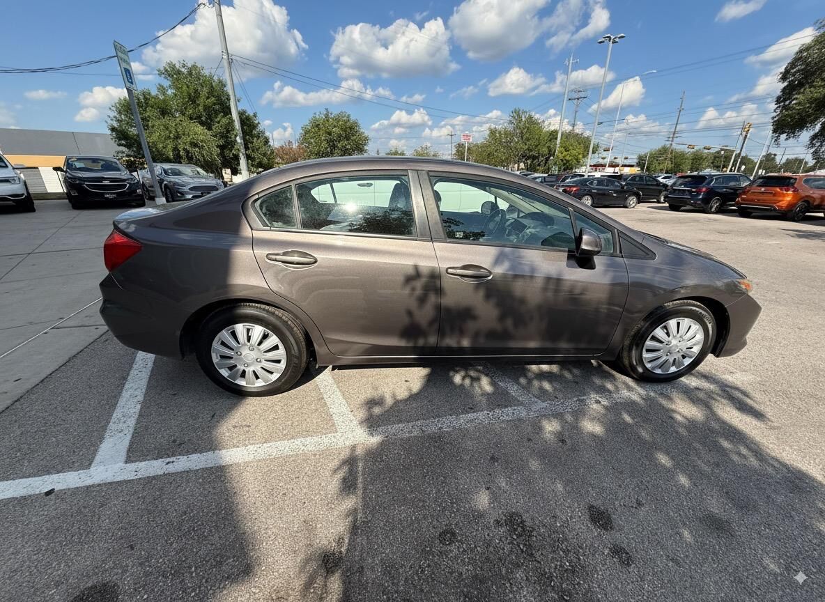 2012 Honda Civic LX Sedan 5-Speed AT Austin TX