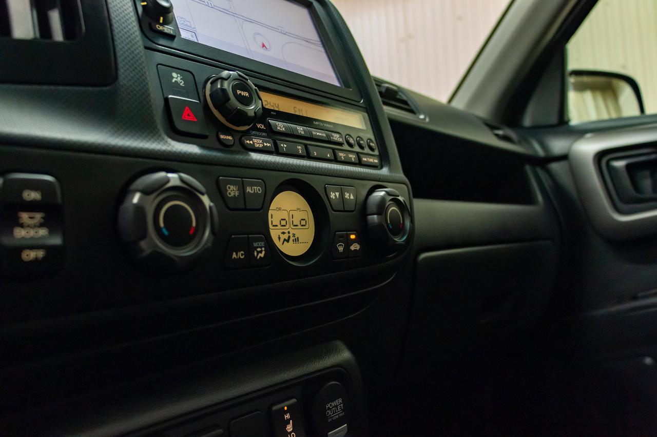 2012 Honda Ridgeline 4x4 Crew Cab Sport Touring Leather Roof Nav Red Deer AB