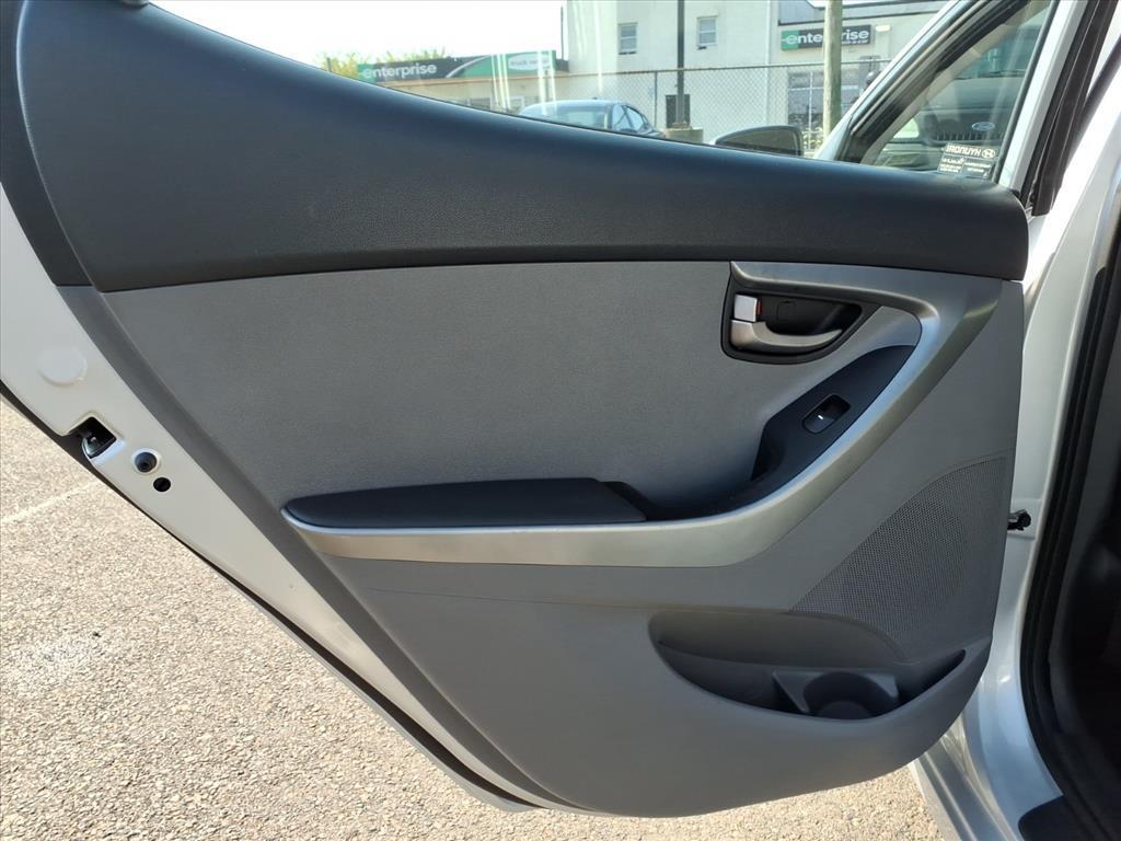 2012 Hyundai ELANTRA Levittown PA