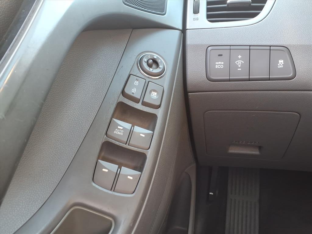 2012 Hyundai ELANTRA Levittown PA