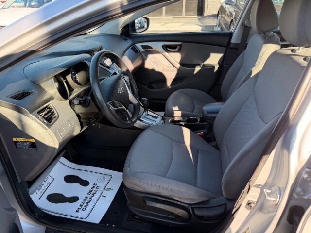 2012 Hyundai Elantra