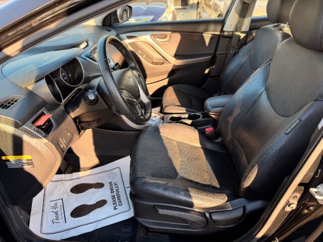 2012 Hyundai Elantra
