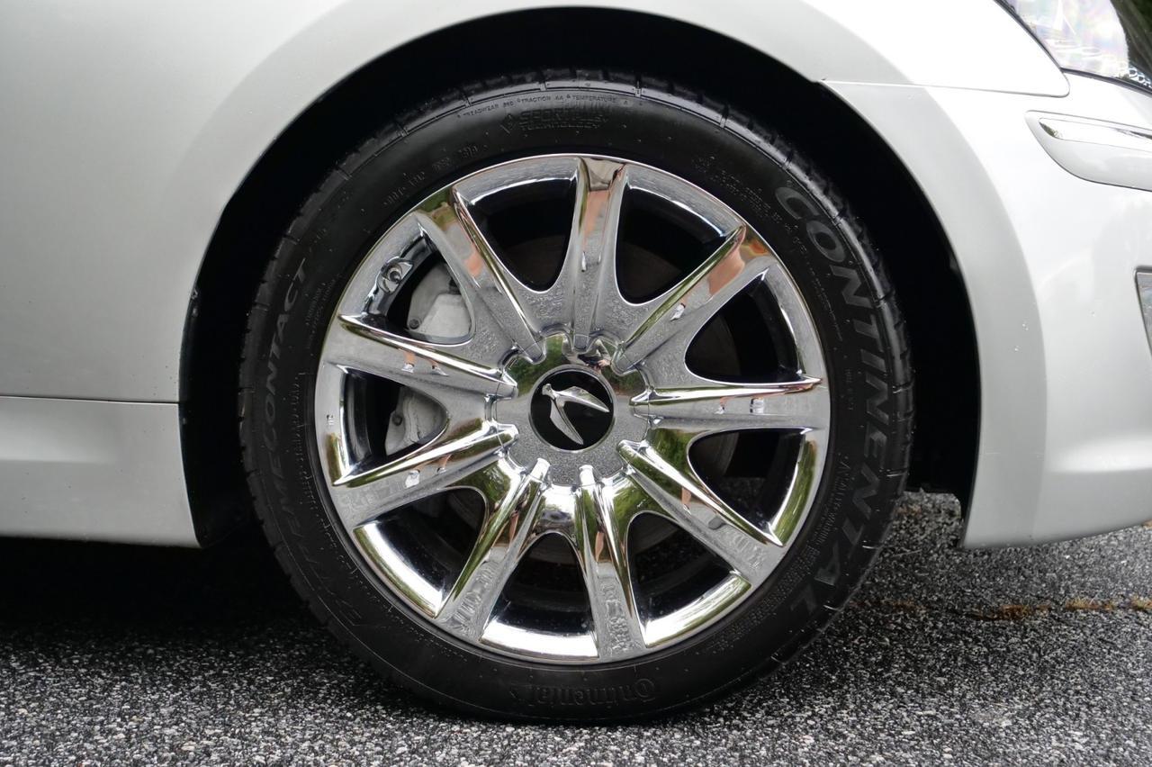 2012 Hyundai Equus Signature / Driver Massage / Cooled Seats / Sunroof! Lincolnton NC