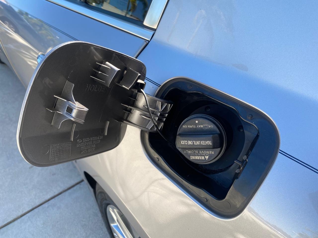 2012 Hyundai Genesis 3.8L SUNROOF PREM PKG Pompano Beach FL