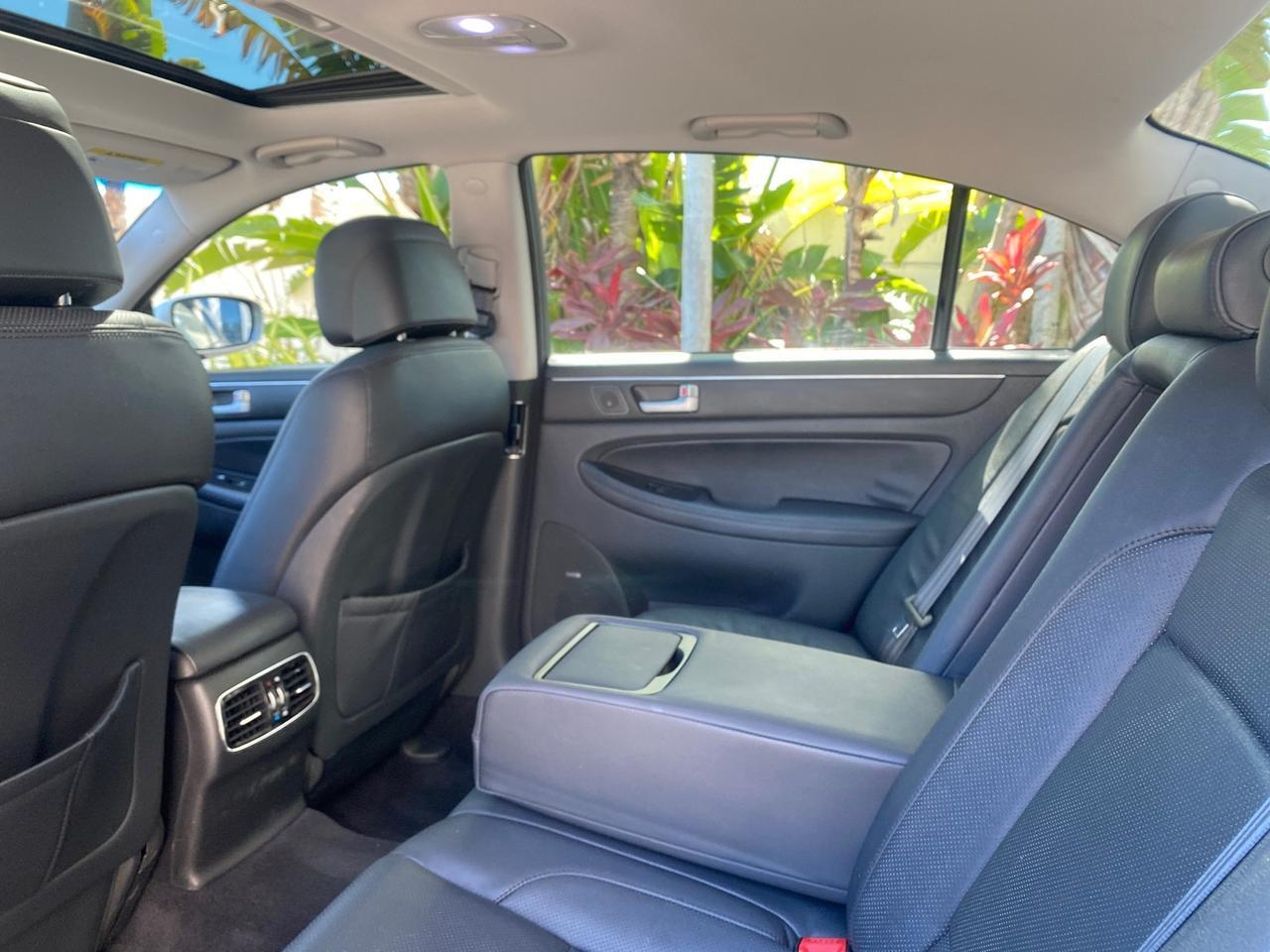 2012 Hyundai Genesis 3.8L SUNROOF PREM PKG Pompano Beach FL