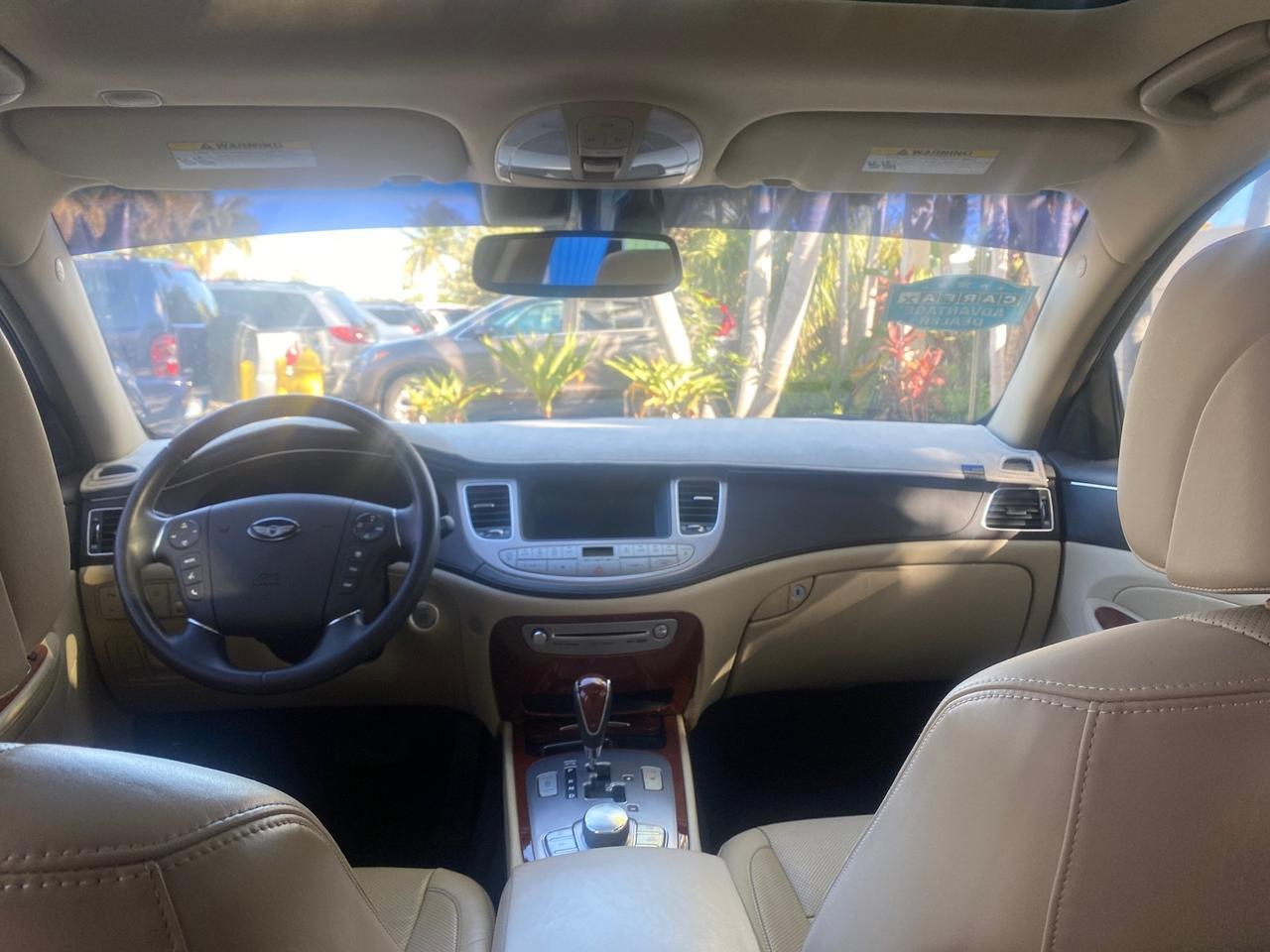 2012 Hyundai Genesis 4.6L V8 LOW MILES PEARL WHITE Pompano Beach FL