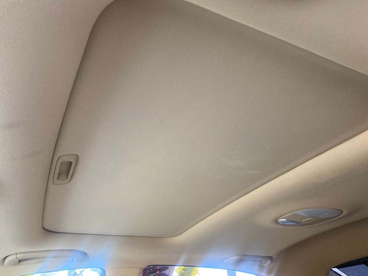 2012 Hyundai Genesis 4.6L V8 LOW MILES PEARL WHITE Pompano Beach FL