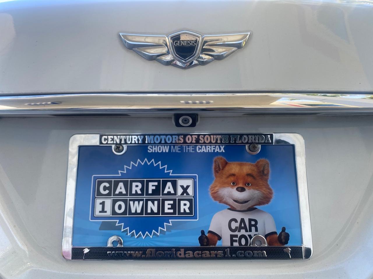 2012 Hyundai Genesis 4.6L V8 LOW MILES PEARL WHITE Pompano Beach FL