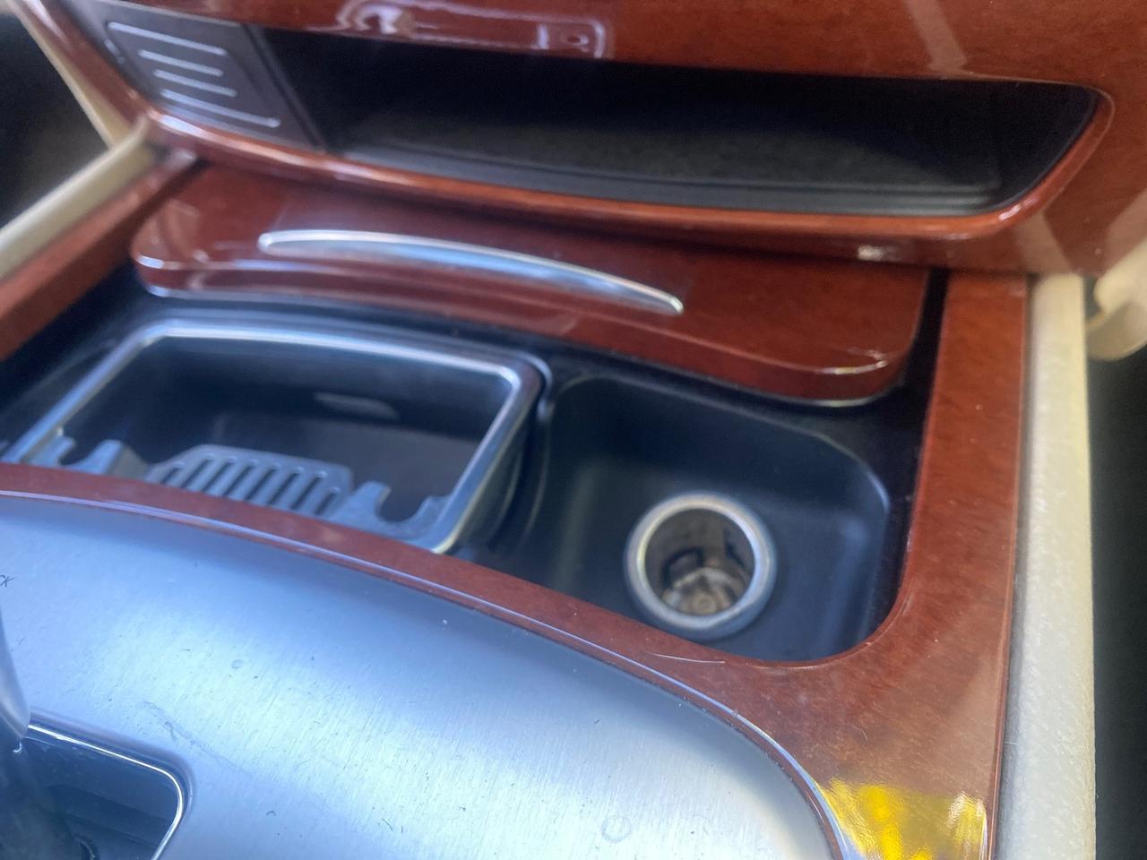 2012 Hyundai Genesis 4.6L V8 LOW MILES PEARL WHITE Pompano Beach FL