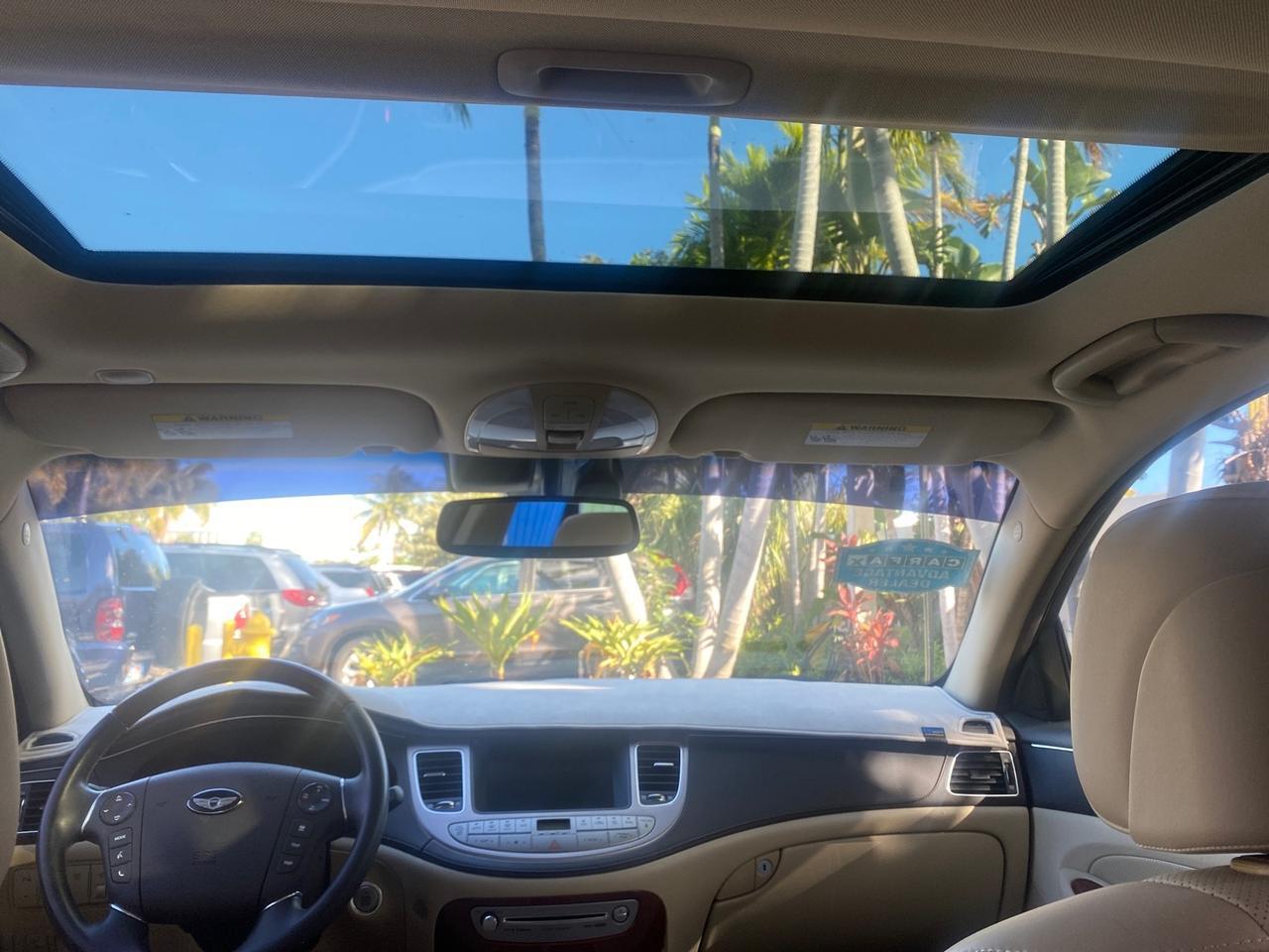 2012 Hyundai Genesis 4.6L V8 LOW MILES PEARL WHITE Pompano Beach FL