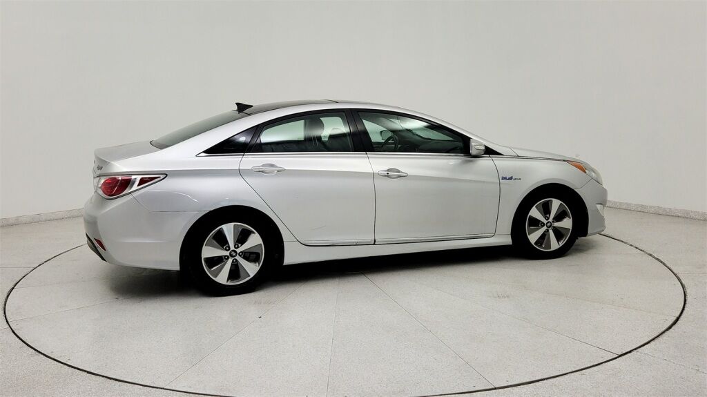 2012 Hyundai SONATA HYBRID Base Laurel MD