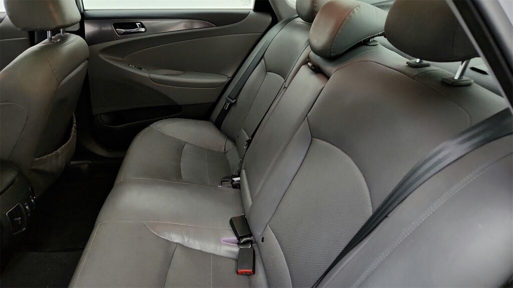 2012 Hyundai SONATA HYBRID Base Laurel MD