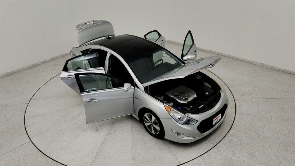 2012 Hyundai SONATA HYBRID Base Laurel MD